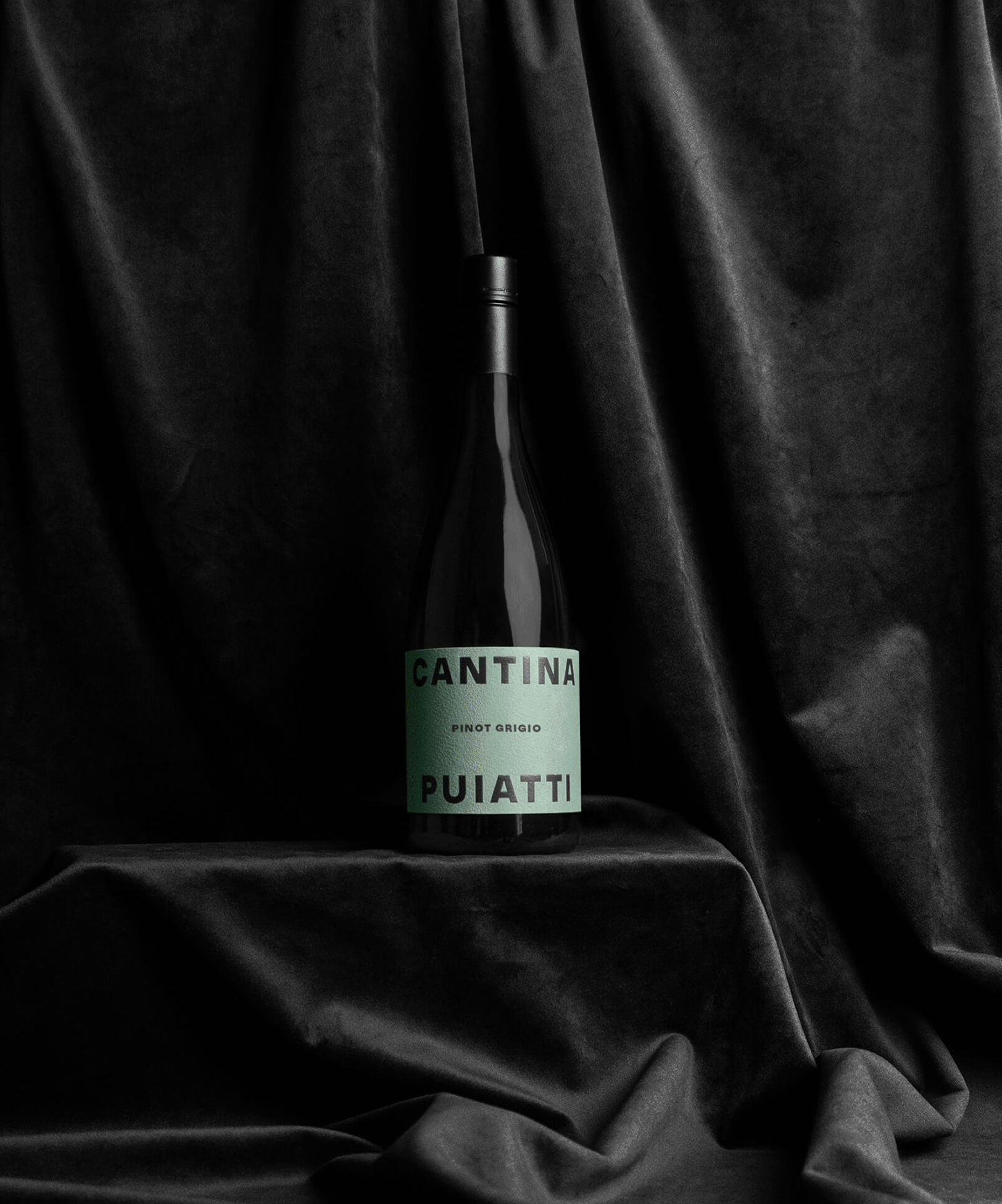 Cantina puiatti wine bottle